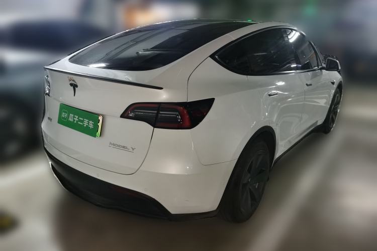 Used Tesla Model Y 2022 Rear-Wheel-Drive Version

