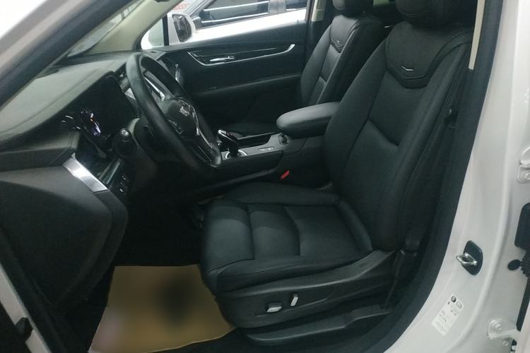 Used Cadillac XT5 2017 Anniversary Edition 25T Luxury Model