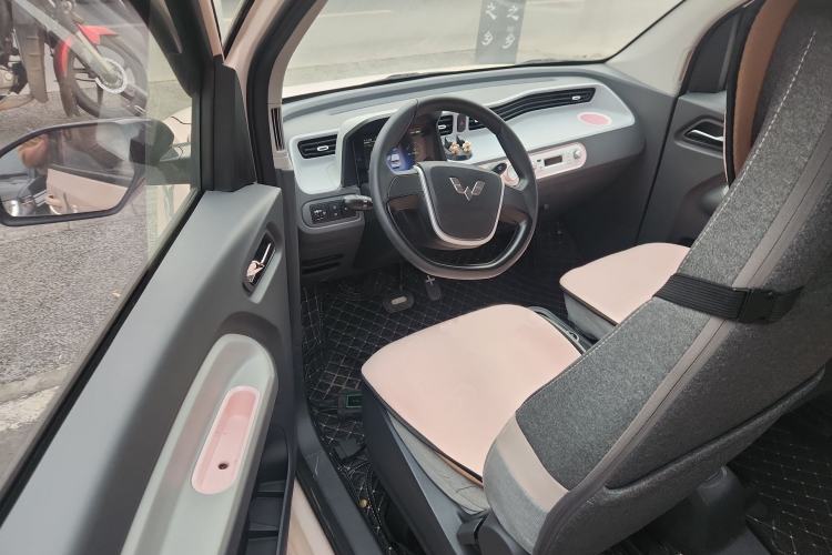 Used Wuling Hongguang MINIEV 2022 Macaron Premium Model – Lithium Iron Phosphate