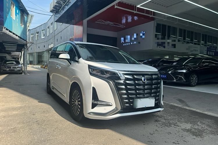 Used Denza D9 2022 DM-i 970 Four-Wheel Drive Flagship Model