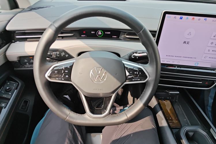 Used Volkswagen ID.7 VIZZION 2024 AIR model Steering Wheel