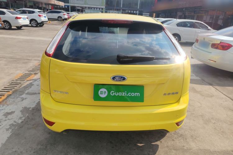 Used Ford Focus 2013 Hatchback Classic 1.8L Automatic Base Model