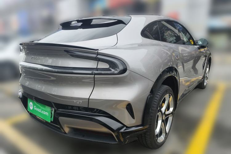 Used Xiaomi Auto YU7 2025 Ultra-Long Range All-Wheel Drive Pro Version
