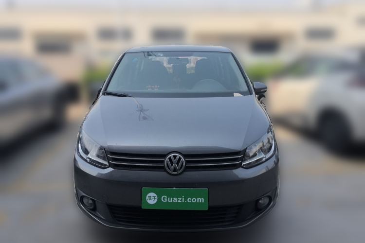 Used Volkswagen Touran 2015 1.4T Manual Fashion Edition 5-Seater Front