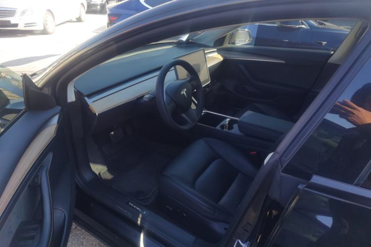 Used Tesla Model 3 2022 Rear-Wheel-Drive Version