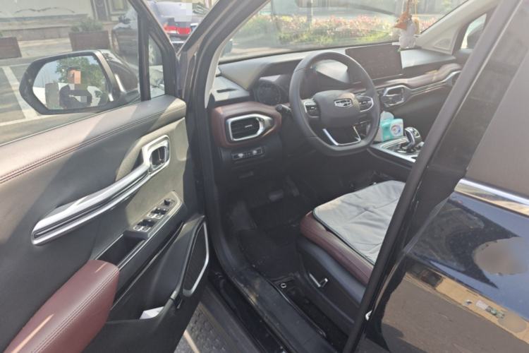 Used Geely Auto Haoyue 2022 1.8TD Automatic Prestige 7-Seater