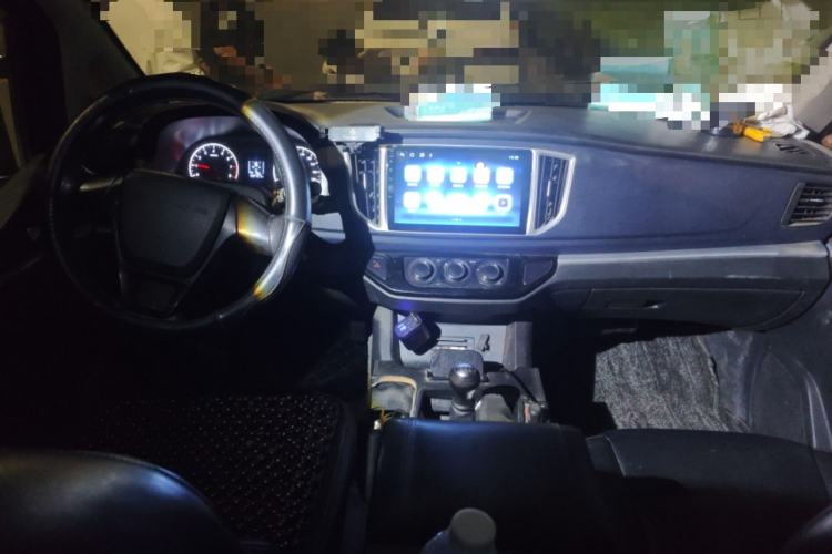 Used FORTHING Lingzhi 2022 M5L 1.6L Utility Model 7 Seats