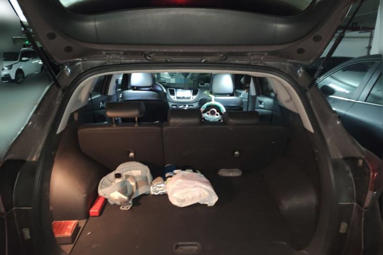 Used Hyundai Tucson 2015 1.6T Dual-Clutch Two-Wheel-Drive Smart Model
