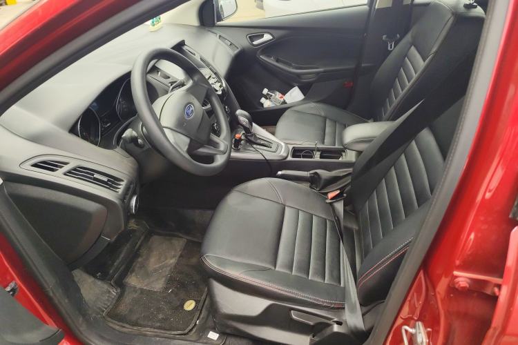 Used Ford Focus 2017 Hatchback 1.6L Automatic Comfort Plus SmartDrive Edition Left Front Seat