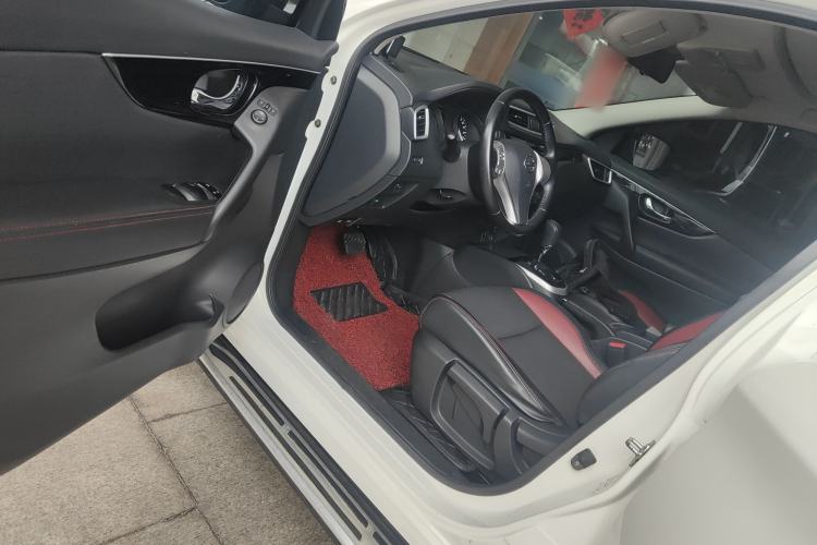 Used Nissan Qashqai 2017 2.0L CVT Luxury Edition China V Standard Driver Seat