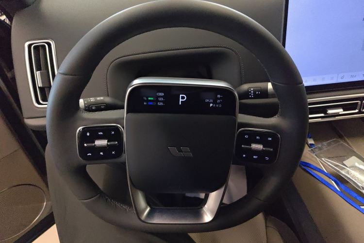 Used Li Auto L6 2025 Max Smart Refresh Edition
