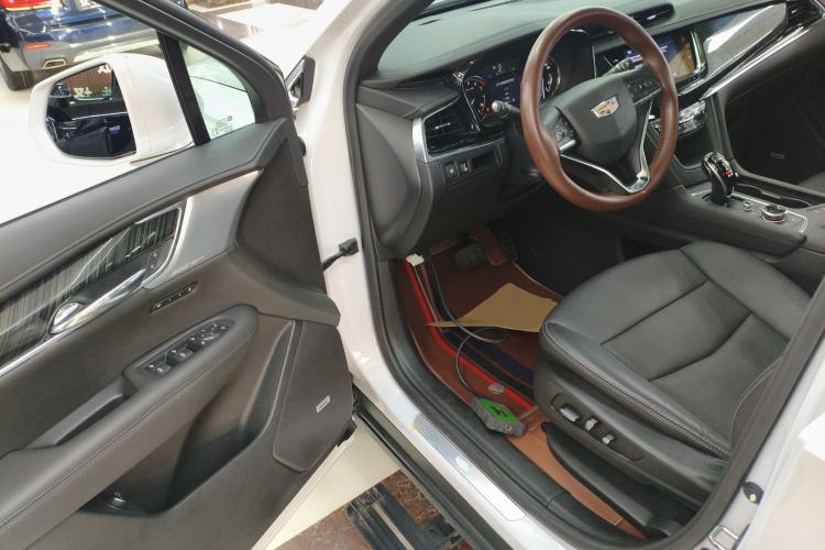 Used Cadillac XT6 2022 2.0T Six-Seater Four-Wheel Drive Luxury Version