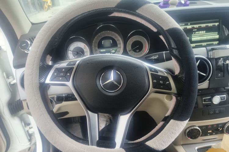 Used Mercedes-Benz GLK-Class 2015 GLK 300 4MATIC Fashion Edition Ultimate Version
