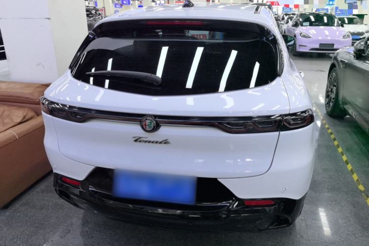 Used Alfa Romeo Tonale 2023 2.0T 268HP AWD Veloce Track Edition
