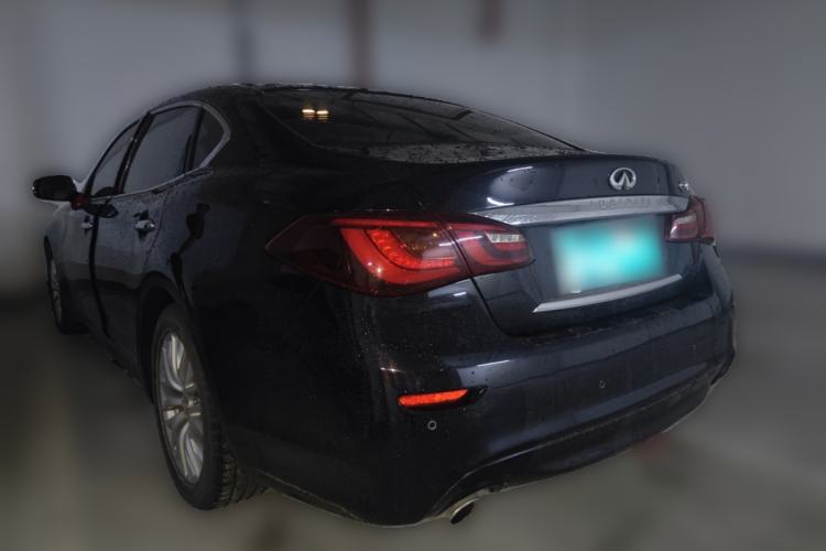 Used Infiniti Q70 2015 Q70L 2.5L Enjoyment Edition Rear Left 45 Deg