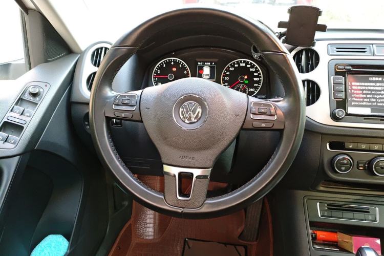 Used Volkswagen Tiguan L 2015 1.8TSI Automatic Two-Wheel Drive Luxury Model
