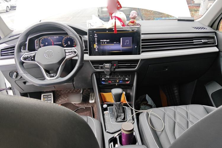 Used Volkswagen Tiguan L 2022 330TSI Automatic Two-Wheel Drive R-Line Enhanced Edition