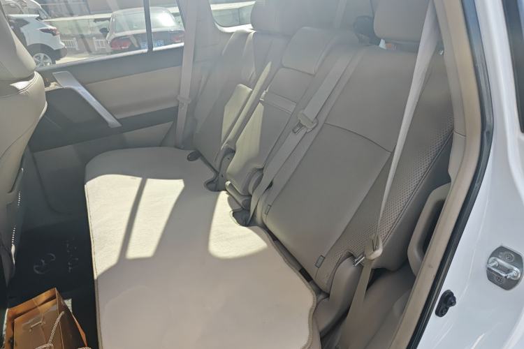 Used Toyota Prado 2010 4.0L Automatic TX-L
