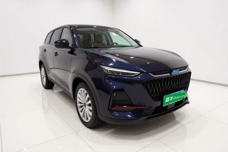 Used CHANGAN OSHAN X7 PLUS 2022 1.5T Blue Whale Edition Automatic Luxury 7-Seater Exterior 2
