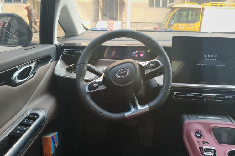 Used GAC Trumpchi E8 2024 Honor Series 2.0L Honor Edition Steering Wheel