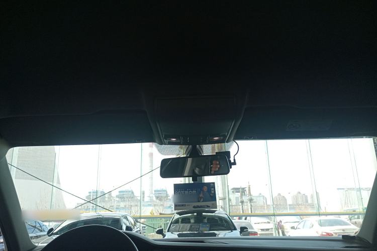 Used Volkswagen Tiguan L 2020 330TSI Automatic Two-Wheel Drive Luxury Edition China VI Standard
