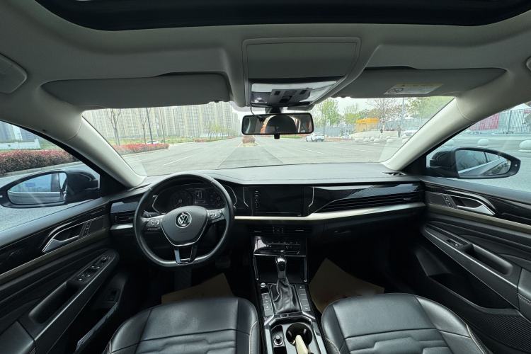 Used Volkswagen Passat 2021 330TSI Elite Edition Interior 1