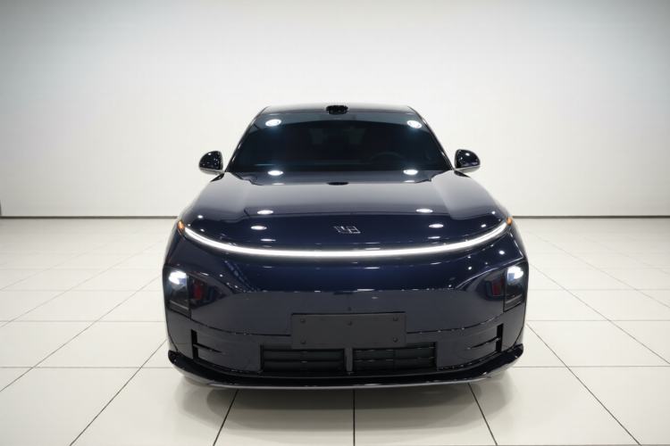 Used Li Auto L6 2025 Pro Smart Refresh Edition Front