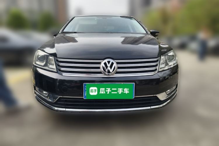 Used Volkswagen Magotan 2012 Facelift 2.0 TSI Prestige Model