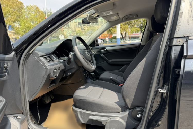 Used Volkswagen Bora 2018 1.5L Automatic Fashion Model