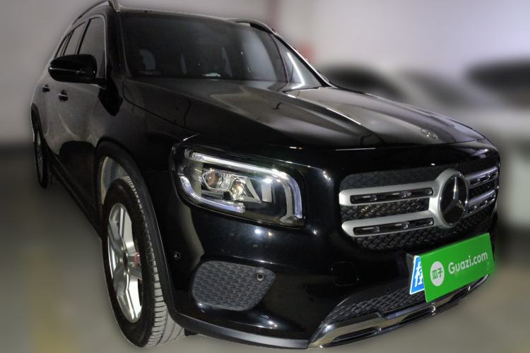 Used Mercedes-Benz GLB 2021 GLB 200 Dynamic Edition Front Right 45 Deg
