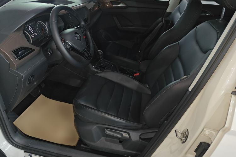 Used Volkswagen Tharu 2020 280TSI Two-Wheel Drive Luxury Edition China VI Standard Left Front Seat