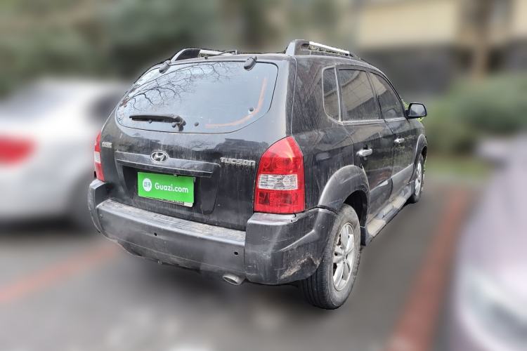 Used Hyundai Tucson 2009 2.0L Manual Two-Wheel Drive Fashion Edition