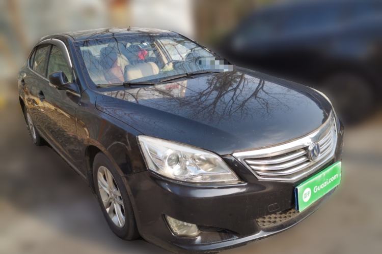 Used CHANGAN Raeton 2014 1.8T Automatic Elite Anniversary Edition China IV Standard Front Right 45 Deg
