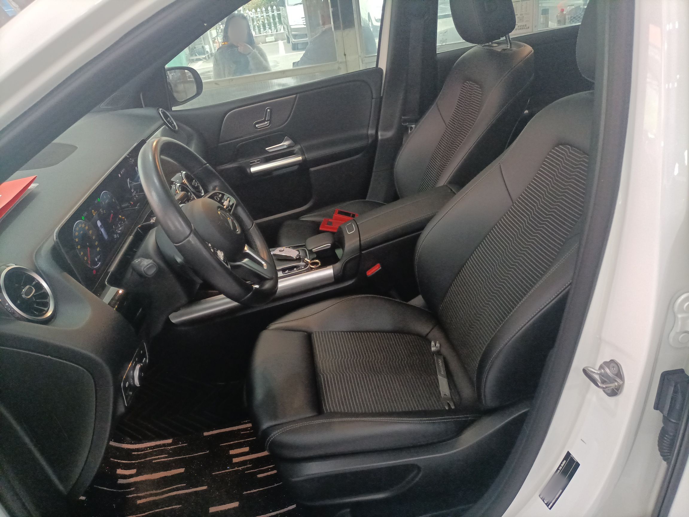 Interior delantero