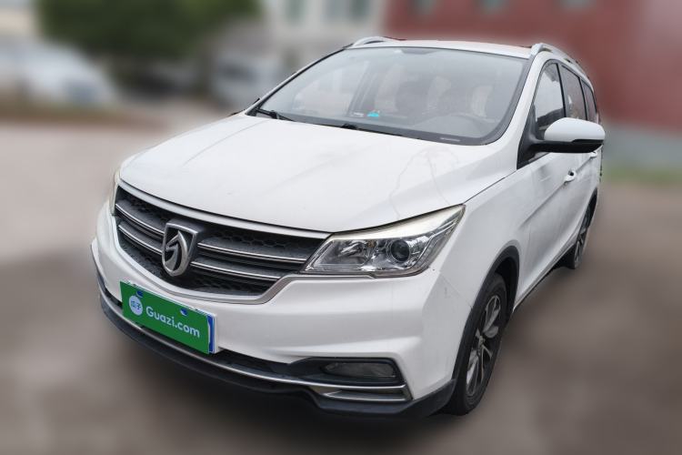 Used Baojun 730 2019 1.5L Manual Fashion Model 7-seater China VI