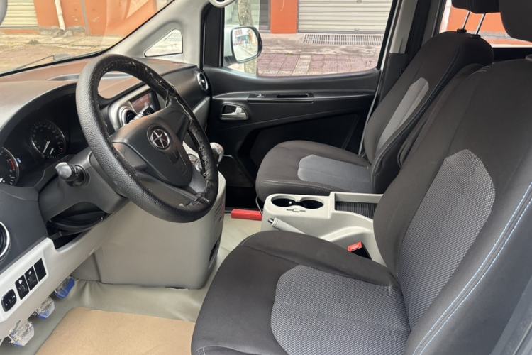 Used JAC Refine M3 2016 IKEA Edition 1.6L Luxury Smart Model