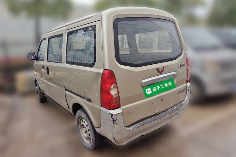 Used Wuling Rongguang 2011 1.2L Base Version
