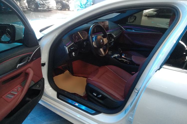 Used BMW 5 Series 2022 Second Facelift 530Li Leading Edition M Sport Package