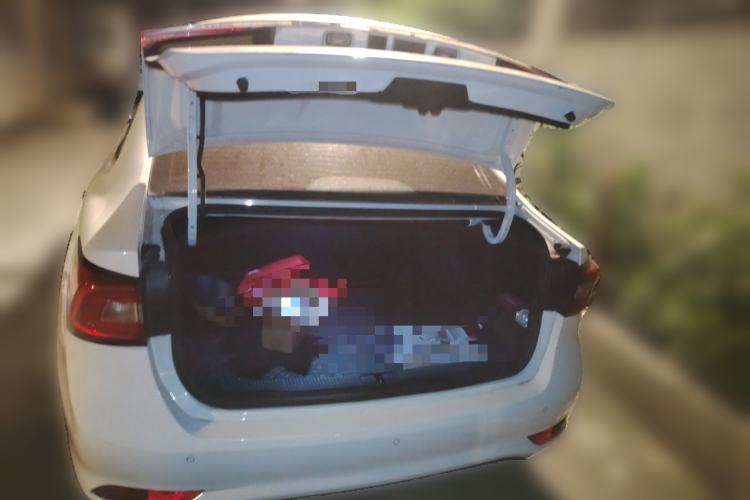 Used Roewe i5 2019 1.5L Automatic 4G Connected Langhao Edition Trunk