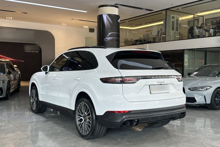 Used Porsche Cayenne 2023 Cayenne 3.0T Platinum Edition