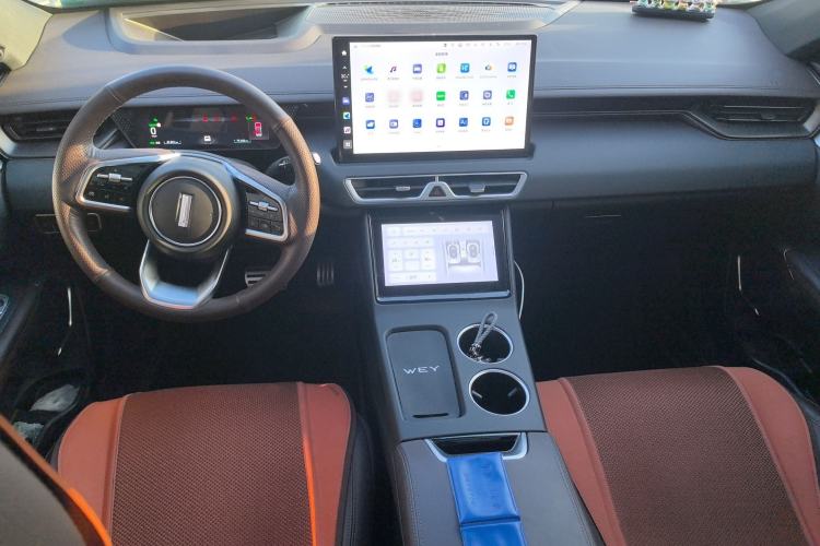 Used Wey Mocha New Energy 2024 Hi4 Four-Wheel Drive Long-Range Version Center Console