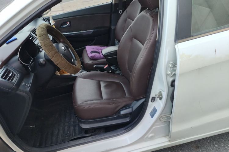 Used Kia K2 2015 Sedan 1.4L Automatic GLS
