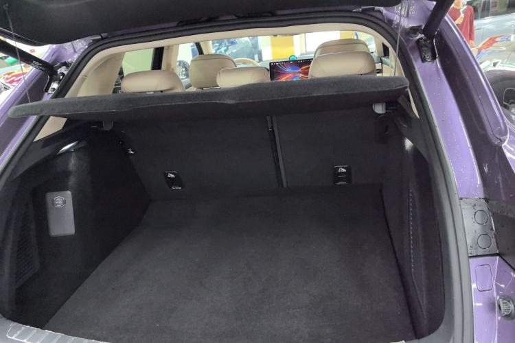 Used Hima AITO M5 2025 Extended-Range Ultra All-Wheel-Drive Version Trunk