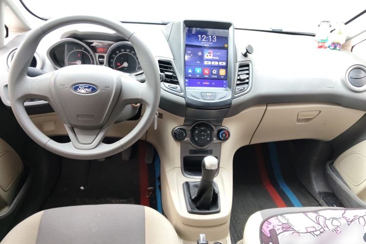 Used Ford Fiesta 2012 Hatchback 1.5L Manual Dynamic Limited Edition
