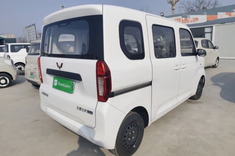 Used Wuling Zhiguang New Energy 2025 Standard Model