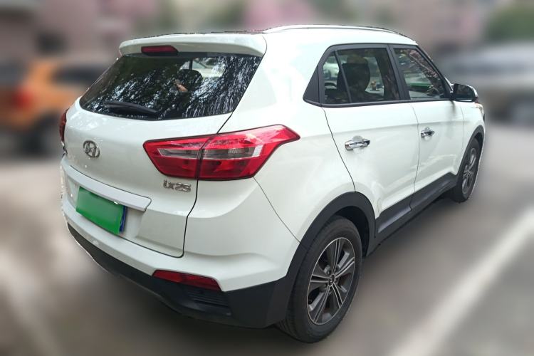 Used Hyundai ix25 2015 1.6L Automatic Two-Wheel Drive Smart GLS Trim
