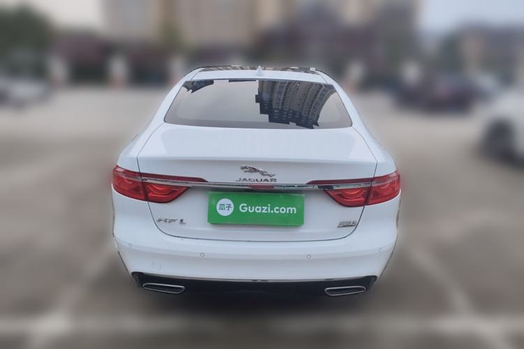 Used Jaguar XFL 2020 XFL 2.0T P250 Four-Wheel Drive Luxury Edition Rear