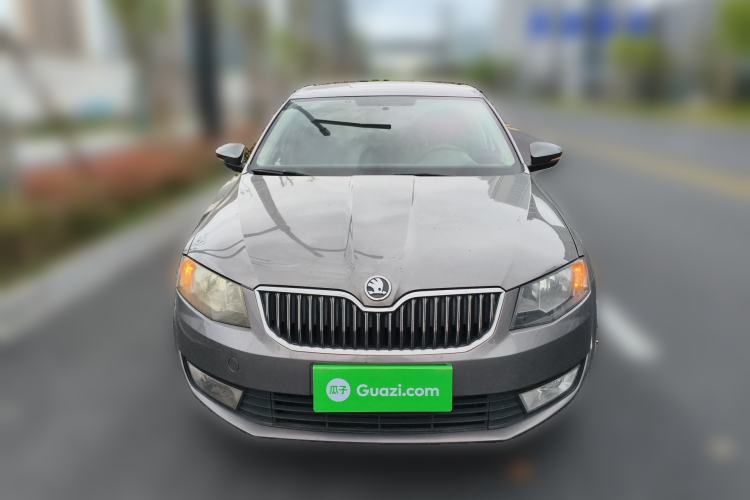 Used Skoda Octavia 2015 1.6L Automatic Yijie Edition Front