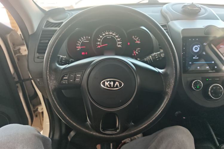 Used Kia Soul 2013 1.6L MT GL