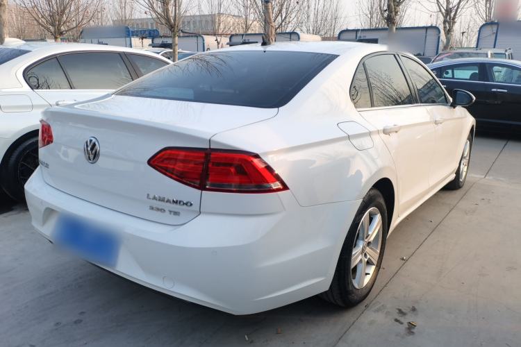 Used Volkswagen Lamando 2015 230TSI DSG Fashion Edition